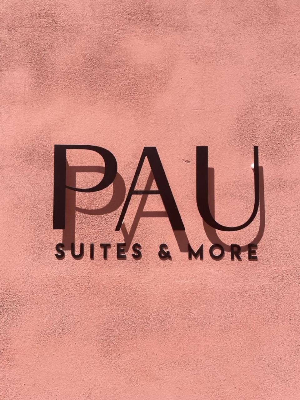 Pau Suites Ла-Віла-Джойоза Екстер'єр фото